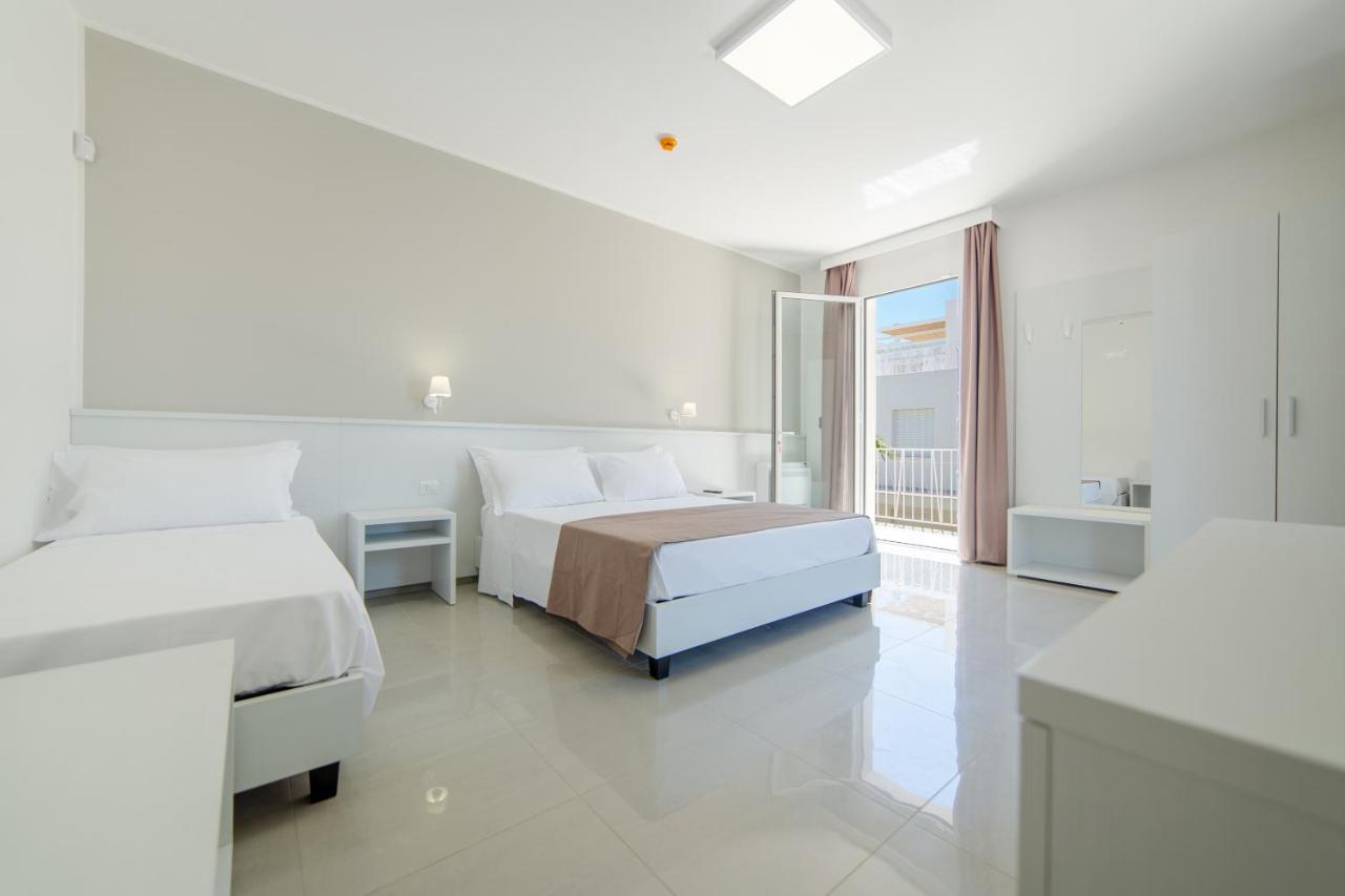 Smart Hotel Ugento Torre San Giovanni Ugento Ngoại thất bức ảnh