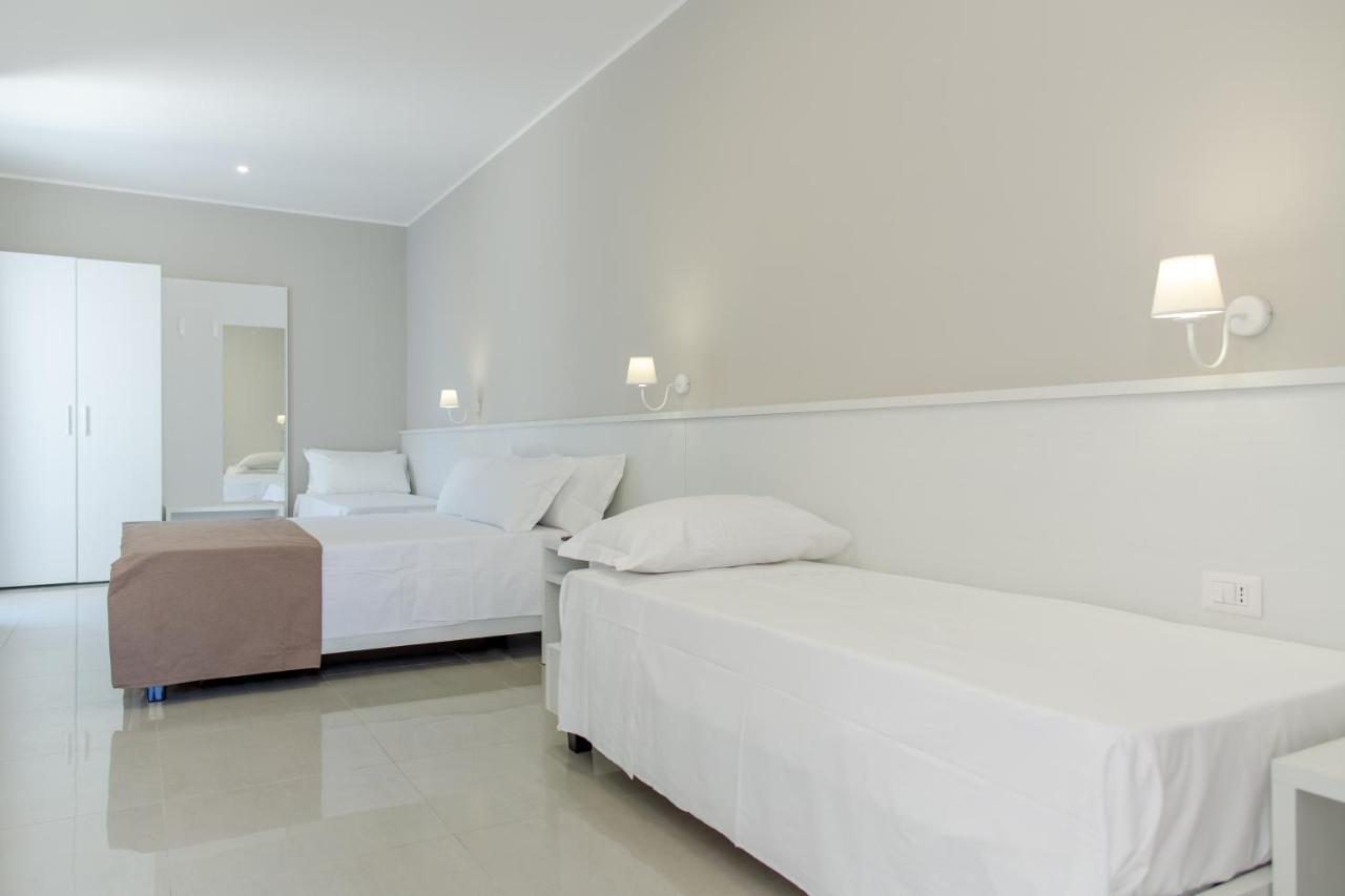 Smart Hotel Ugento Torre San Giovanni Ugento Ngoại thất bức ảnh