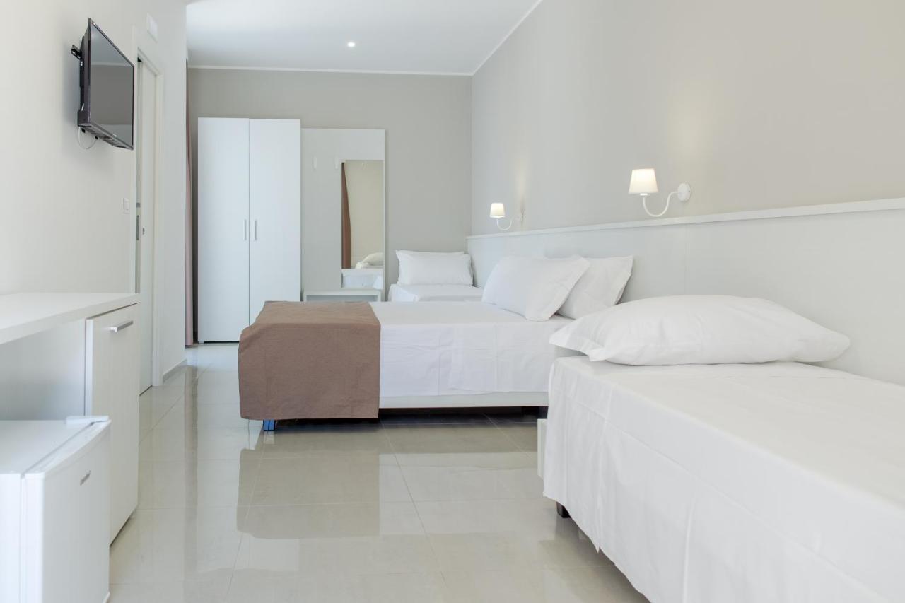 Smart Hotel Ugento Torre San Giovanni Ugento Ngoại thất bức ảnh