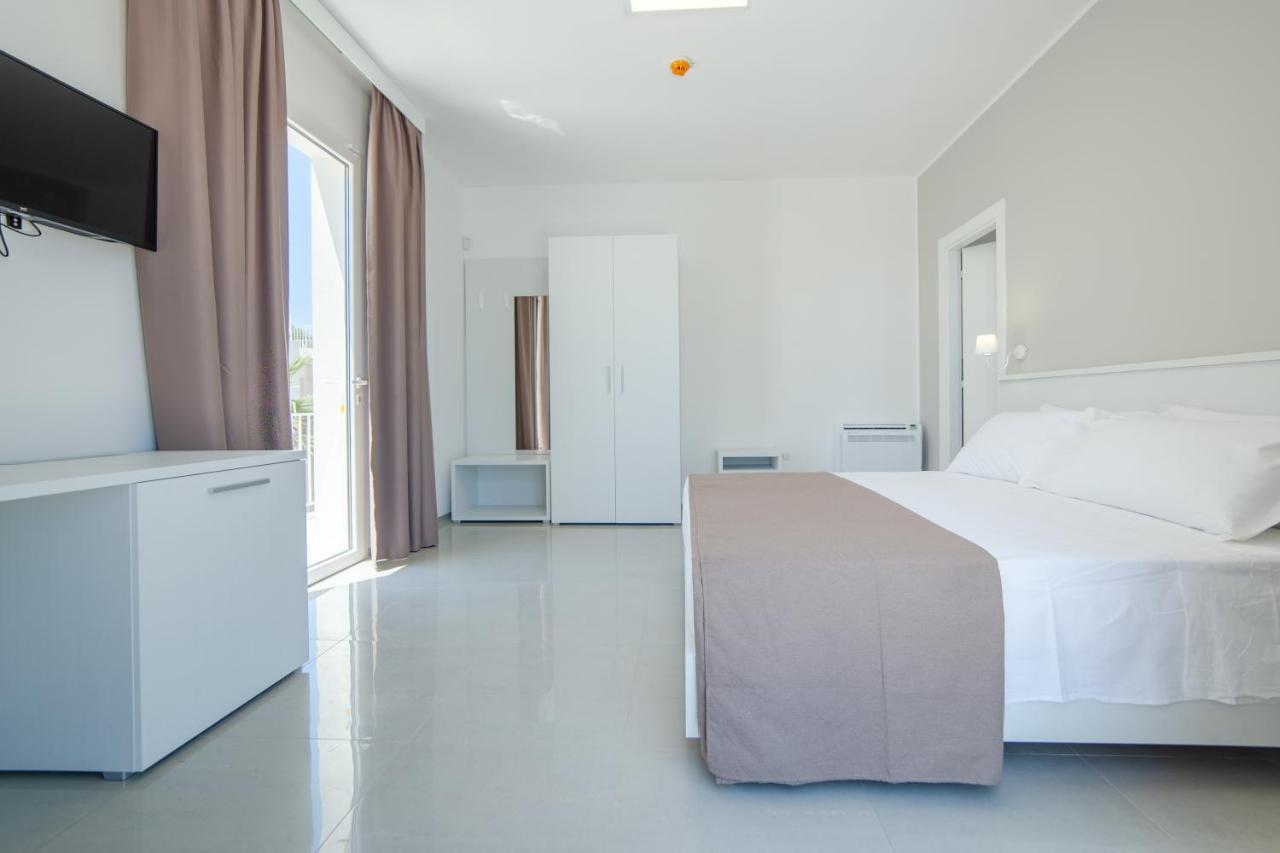 Smart Hotel Ugento Torre San Giovanni Ugento Ngoại thất bức ảnh